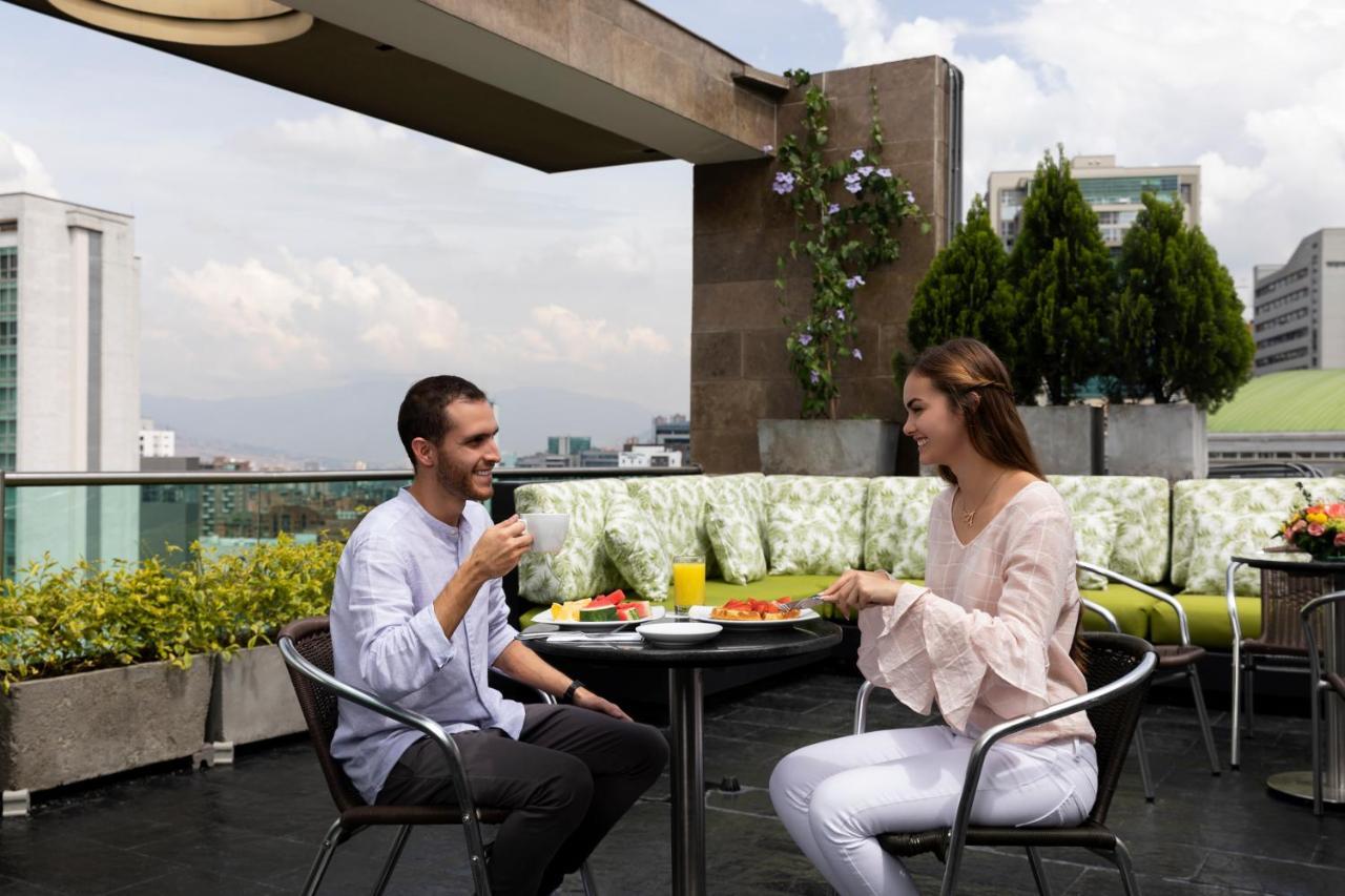 Hotel Bh El Poblado Μεντεγίν Εξωτερικό φωτογραφία