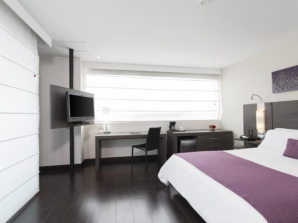 Hotel Bh El Poblado Μεντεγίν Εξωτερικό φωτογραφία