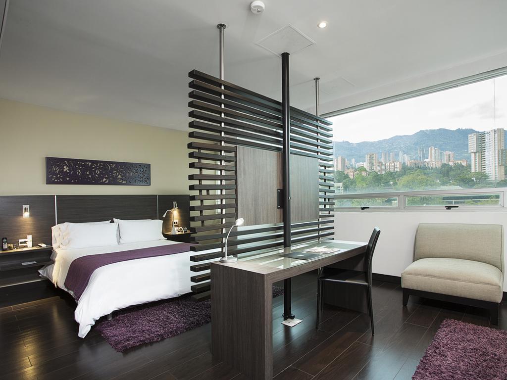 Hotel Bh El Poblado Μεντεγίν Εξωτερικό φωτογραφία